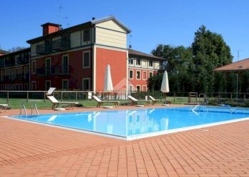 Two-room apartment Via XXIV Maggio, Senago - photo 2