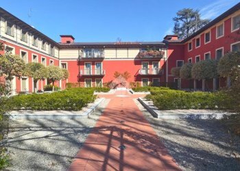 Two-room apartment Via XXIV Maggio, Senago - photo 3