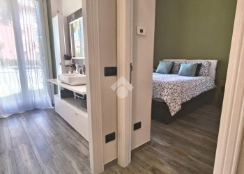 Two-room apartment Via XXIV Maggio, Senago - photo 7