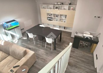 Two-room apartment Via XXIV Maggio, Senago - photo 27