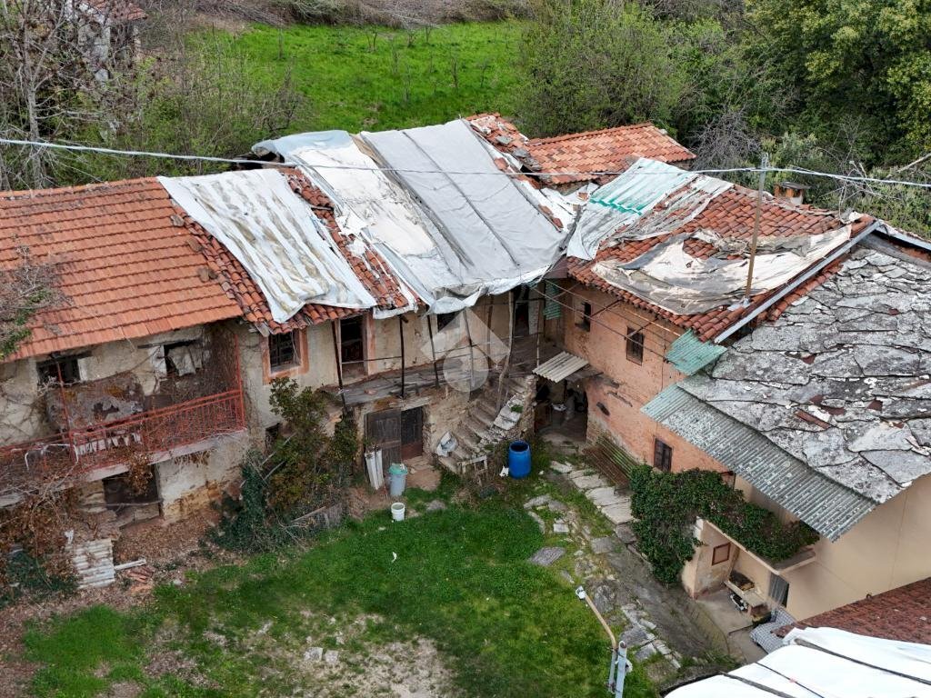 Rustico Via Bellini, Brondello - foto 1