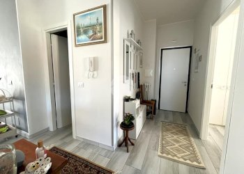 Four-room apartment Via firenze, hamlet Chiavazza, Biella - photo 3