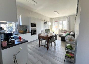 Four-room apartment Via firenze, hamlet Chiavazza, Biella - photo 4