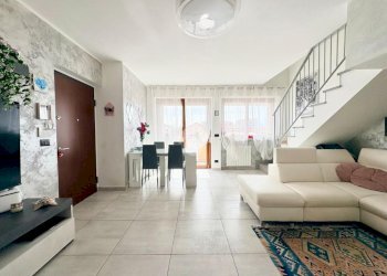 Quadrilocale Via san giacomo, La Loggia - foto 2