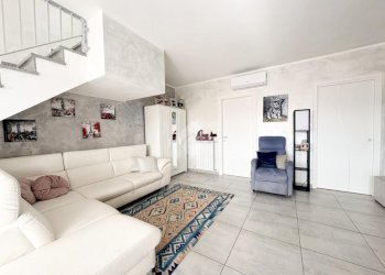 Quadrilocale Via san giacomo, La Loggia - foto 11