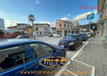 Foto 12 - Locale Commerciale TELESE VIA CRISTOFORO COLOMBO, Telese Terme - foto 12