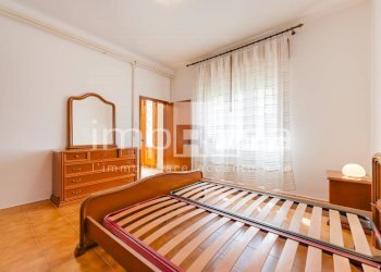 CAMERA MATRIMONIALE PIANO TERRA - Casa indipendente VIALE DON STURZO
 
112, Marcon - foto 14