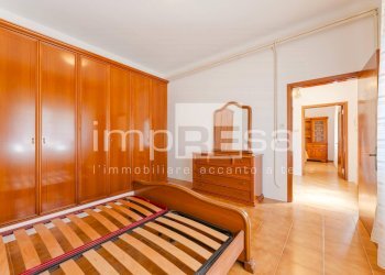 CAMERA MATRIMONIALE PIANO TERRA - Casa indipendente VIALE DON STURZO
 
112, Marcon - foto 15