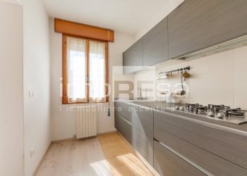 CUCINOTTO PRIMO PIANO - Casa indipendente VIALE DON STURZO
 
112, Marcon - foto 26