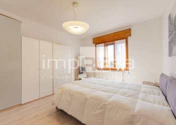 CAMERA MATRIMONIALE - Casa indipendente VIALE DON STURZO
 
112, Marcon - foto 34