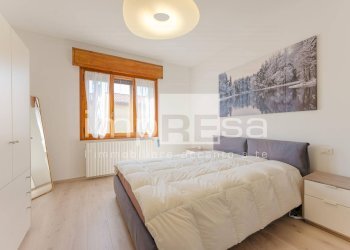 CAMERA MATRIMONIALE - Casa indipendente VIALE DON STURZO
 
112, Marcon - foto 35