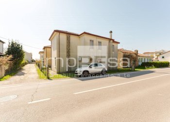 ESTERNO - Casa indipendente VIALE DON STURZO
 
112, Marcon - foto 40