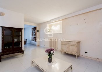 Foto 9 - Villa Via Antonio Labianca
 
37, Adelfia - foto 9