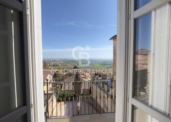 Foto 2 - Stabile - Palazzo Via della sapienza
 
16, Fermo - foto 2