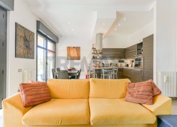 Sala da pranzo - Trilocale Via Roberto Bellarmino
 
9, Milano - foto 3