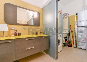 Bagno - Trilocale Via Roberto Bellarmino
 
9, Milano - foto 20