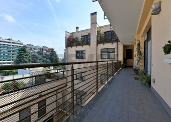 Balcone - Quadrilocale Via Roberto Bellarmino
 
9, Milano - foto 37
