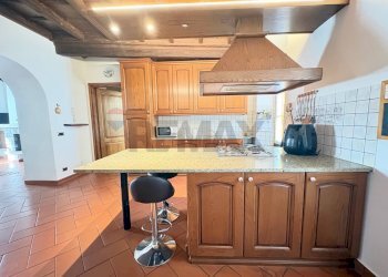 Cucina - Casa indipendente Cannobio - foto 9