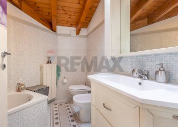 Bagno - Terraced Villa via Sotto Campagna
 
75, Comabbio - photo 13