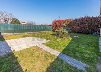 Giardino - Terraced Villa via Sotto Campagna
 
75, Comabbio - photo 22