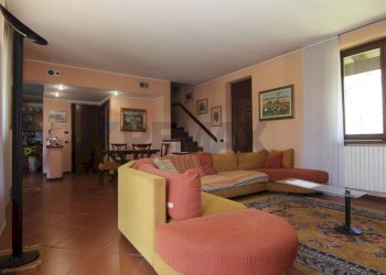 Soggiorno - Casa semi indipendente via Cavour
 
40, Buguggiate - foto 11