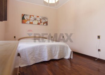 Camera / camera da letto - Casa semi indipendente via Cavour
 
40, Buguggiate - foto 19