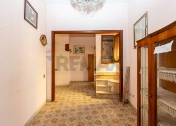 Hall / corridoio - Independent house Via Camillo Benso Conte di Cavour
 
95, Carlentini - photo 5