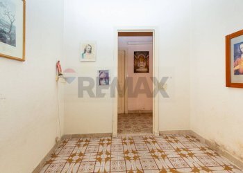 Hall / corridoio - Independent house Via Camillo Benso Conte di Cavour
 
95, Carlentini - photo 10