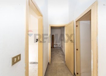 Hall / corridoio - Independent house Via Camillo Benso Conte di Cavour
 
95, Carlentini - photo 25