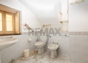 Bagno - Independent house Via Camillo Benso Conte di Cavour
 
95, Carlentini - photo 32