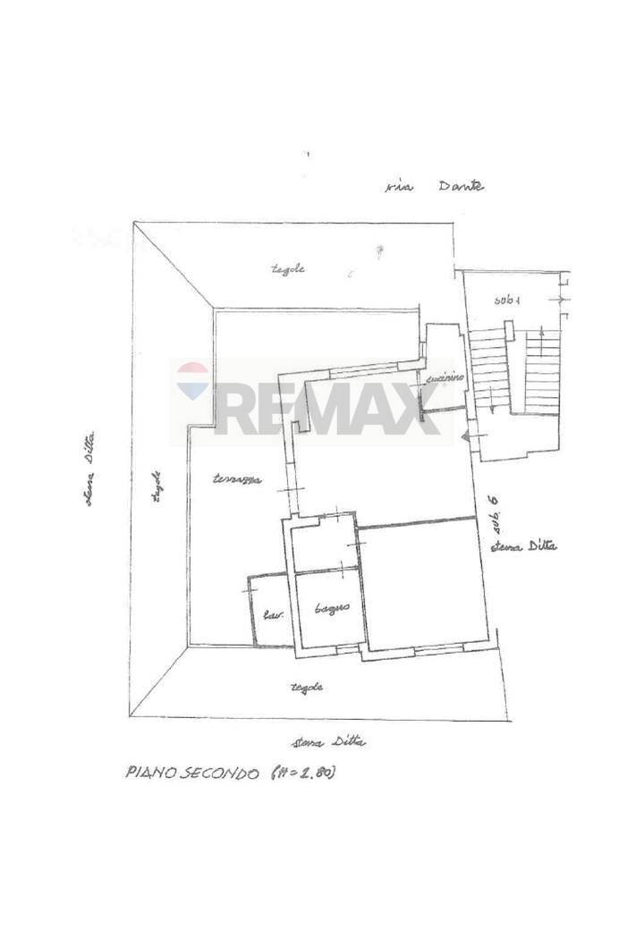 Pianta 2D - Two-room apartment Via Dante Alighieri
 
21, Valverde - floor plans 1
