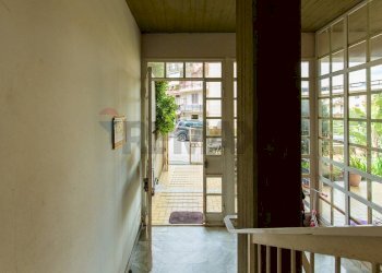 Ricezione / Lobby - Bilocale Via Dante Alighieri
 
21, Valverde - foto 3