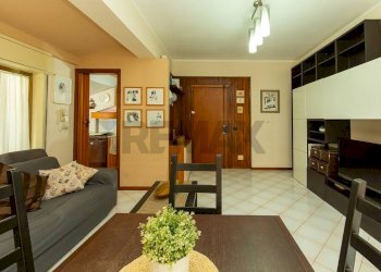 Sala da pranzo - Bilocale Via Dante Alighieri
 
21, Valverde - foto 8