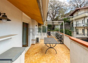 Terrazza - Bilocale Via Dante Alighieri
 
21, Valverde - foto 33