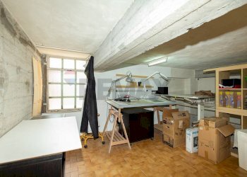 Ufficio - Bilocale Via Dante Alighieri
 
21, Valverde - foto 45