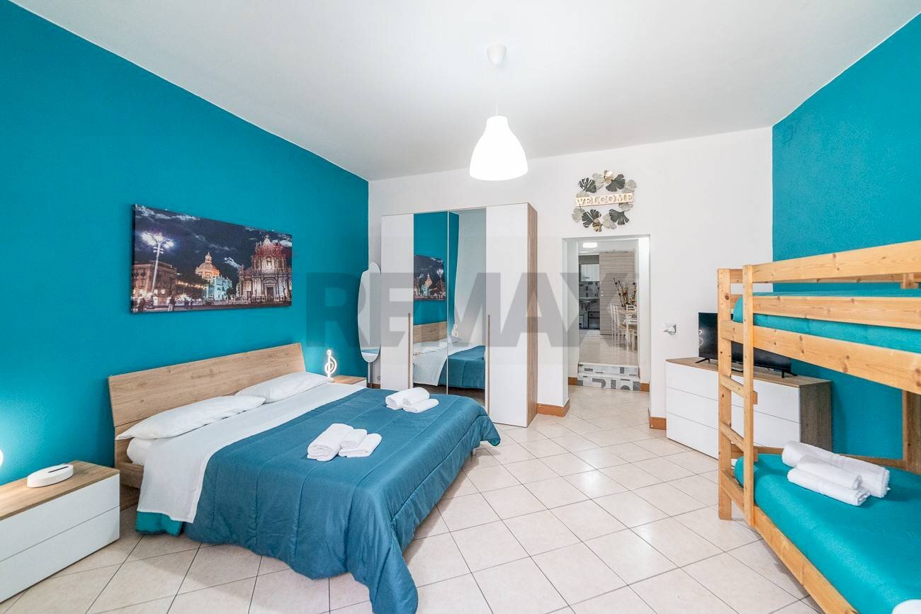 Camera / camera da letto - Bilocale Via ortolani
 
66, Catania - foto 1