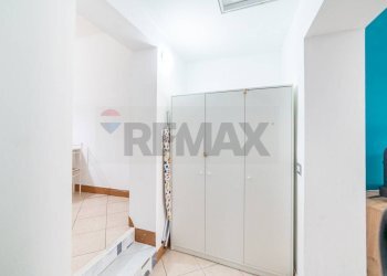 Camera / camera da letto - Bilocale Via ortolani
 
66, Catania - foto 8