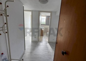 Hall / corridoio - Attic VIA EUGENIO BARSANTI
 
35, Catania - photo 5