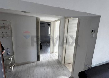 Hall / corridoio - Attic VIA EUGENIO BARSANTI
 
35, Catania - photo 8