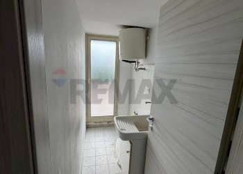 Bagno - Attic VIA EUGENIO BARSANTI
 
35, Catania - photo 13