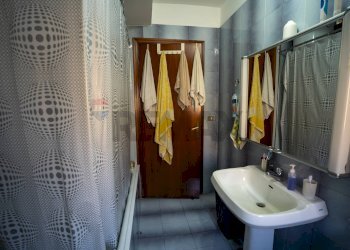 Bagno - Quadrilocale Via Antonio D'Agata
 
6, Catania - foto 20