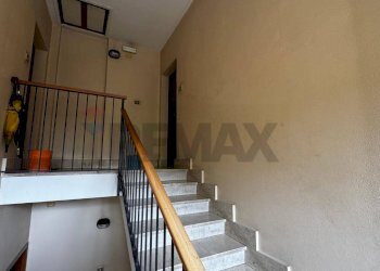 Scale - Apartment Villaggio Sant'agata Zona B
 
18, Catania - photo 4