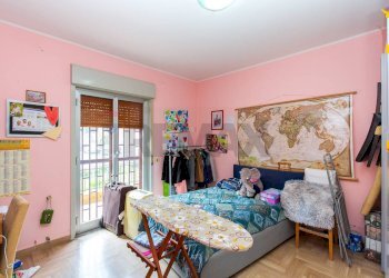 Camera / camera da letto - Three-room apartment SP2/I-II
 
339, Riposto - photo 19