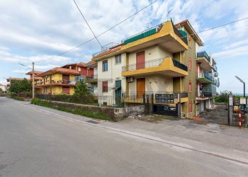 Edificio all\'aperto - Three-room apartment SP2/I-II
 
339, Riposto - photo 35