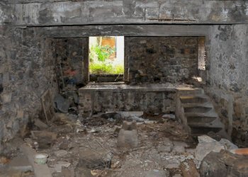 Dettagli - Casa indipendente via Umberto
 
76, Piedimonte Etneo - foto 9