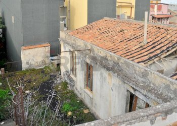 Edificio all\'aperto - Casa indipendente via Umberto
 
76, Piedimonte Etneo - foto 13