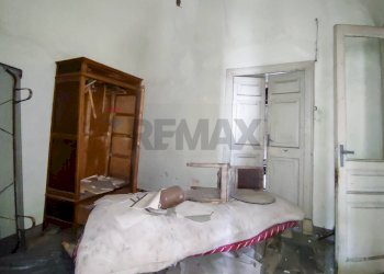 Camera / camera da letto - Casa indipendente via Umberto
 
76, Piedimonte Etneo - foto 33