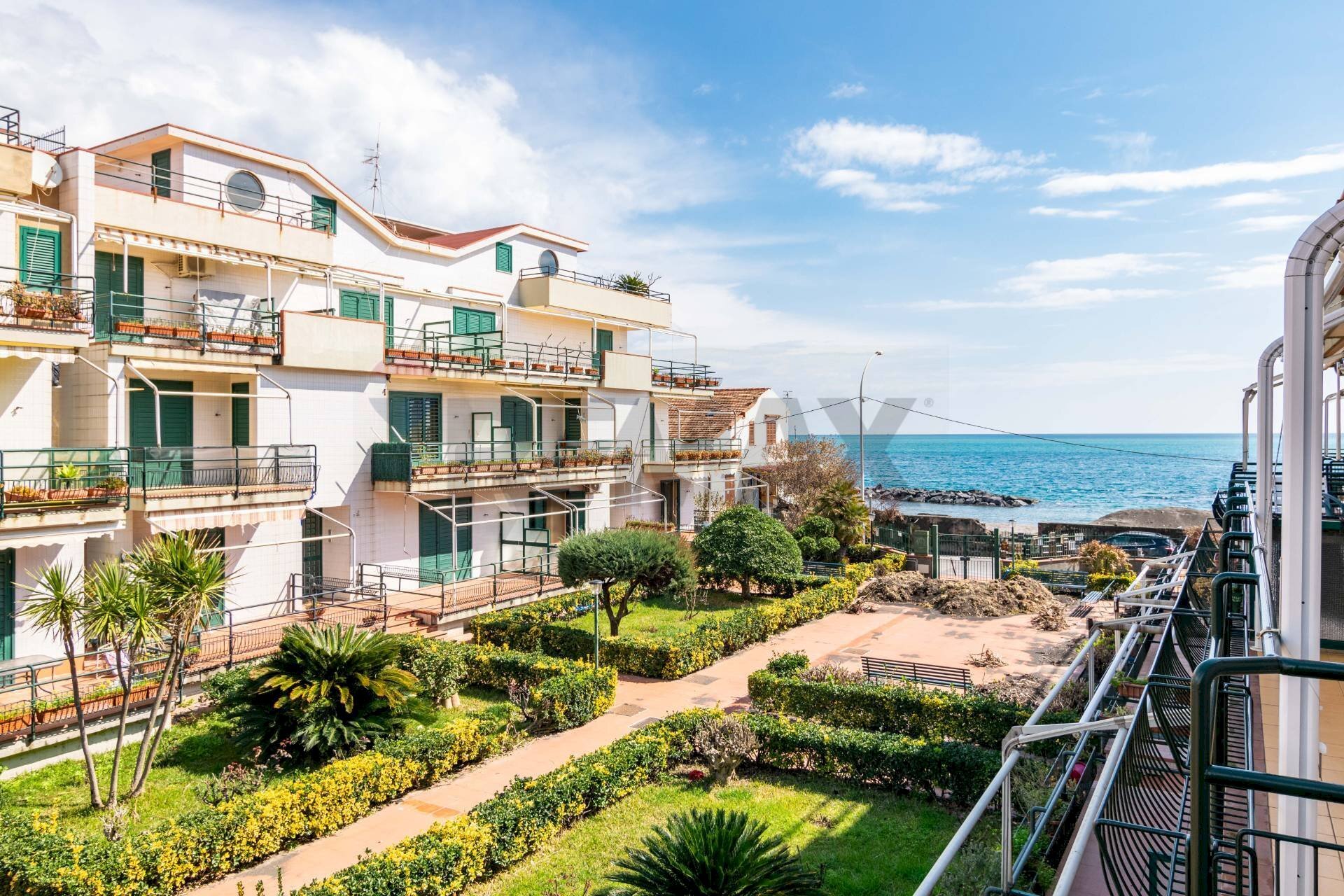 Edificio all\'aperto - Residence Via Spiaggia
 
201, Mascali - foto 2