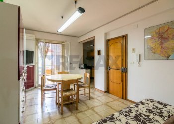 Sala da pranzo - Residence Via Spiaggia
 
201, Mascali - foto 3