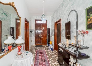 Hall / corridoio - Casa indipendente via napoli
 
31, Gravina di Catania - foto 6